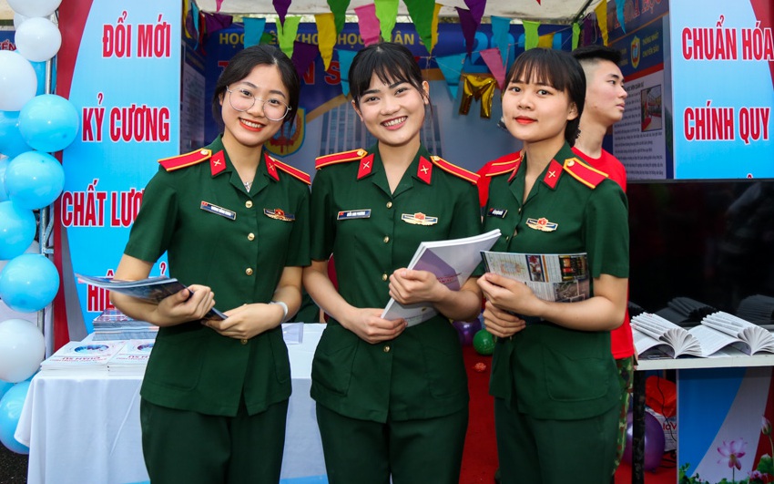 Bổ sung 135 chỉ tiêu với 5 trường Quân đội năm 2024